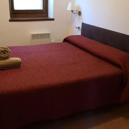 Apartament De La Lali Roní Εξωτερικό φωτογραφία