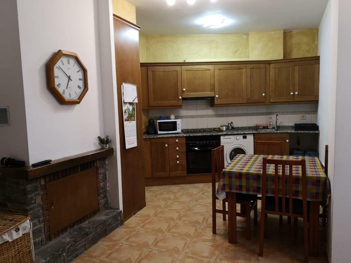 Apartament De La Lali Roní Εξωτερικό φωτογραφία
